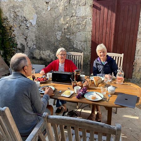 Au Pied Du Chateau Bourdeilles Εξωτερικό φωτογραφία