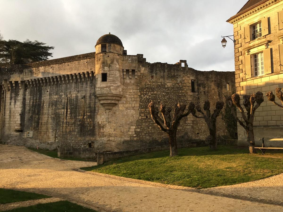 Au Pied Du Chateau Bourdeilles Εξωτερικό φωτογραφία